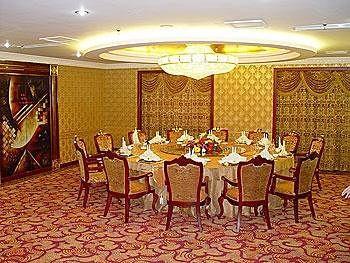 Xin Ding Hotel Lhasa Exterior photo